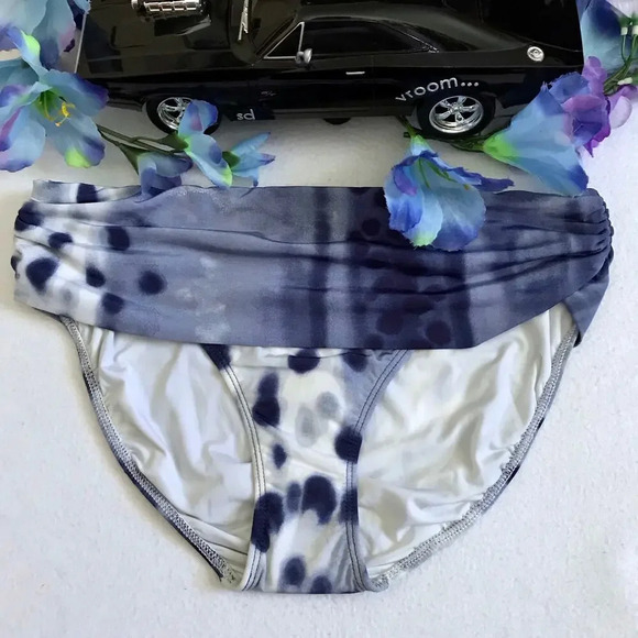 Despi NWT Bikini Swim Bottom Women L - Picture 3 of 11